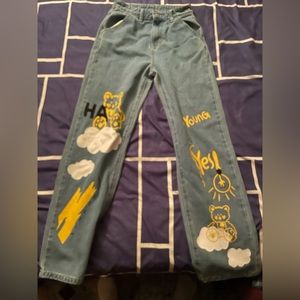 Baggy Graphic Jeans
